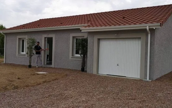 MAISON PLAIN PIED 2 CHAMBRES SAINT LEGER SUR ROANNE