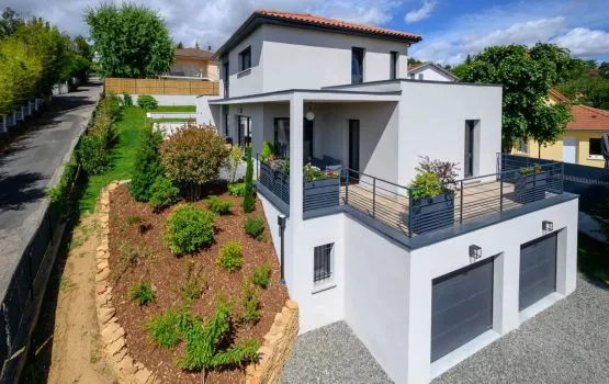 MAISON SUR-MESURE-ROANNE