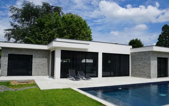 MAISON D'ARCHITECTE-ROANNE